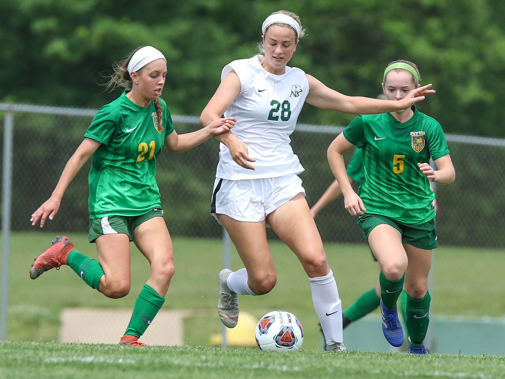 Lindbergh vs. Nerinx soccer